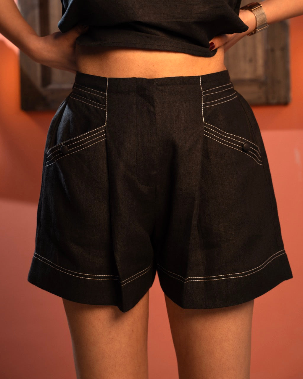 Poise Shorts - Dusty Black