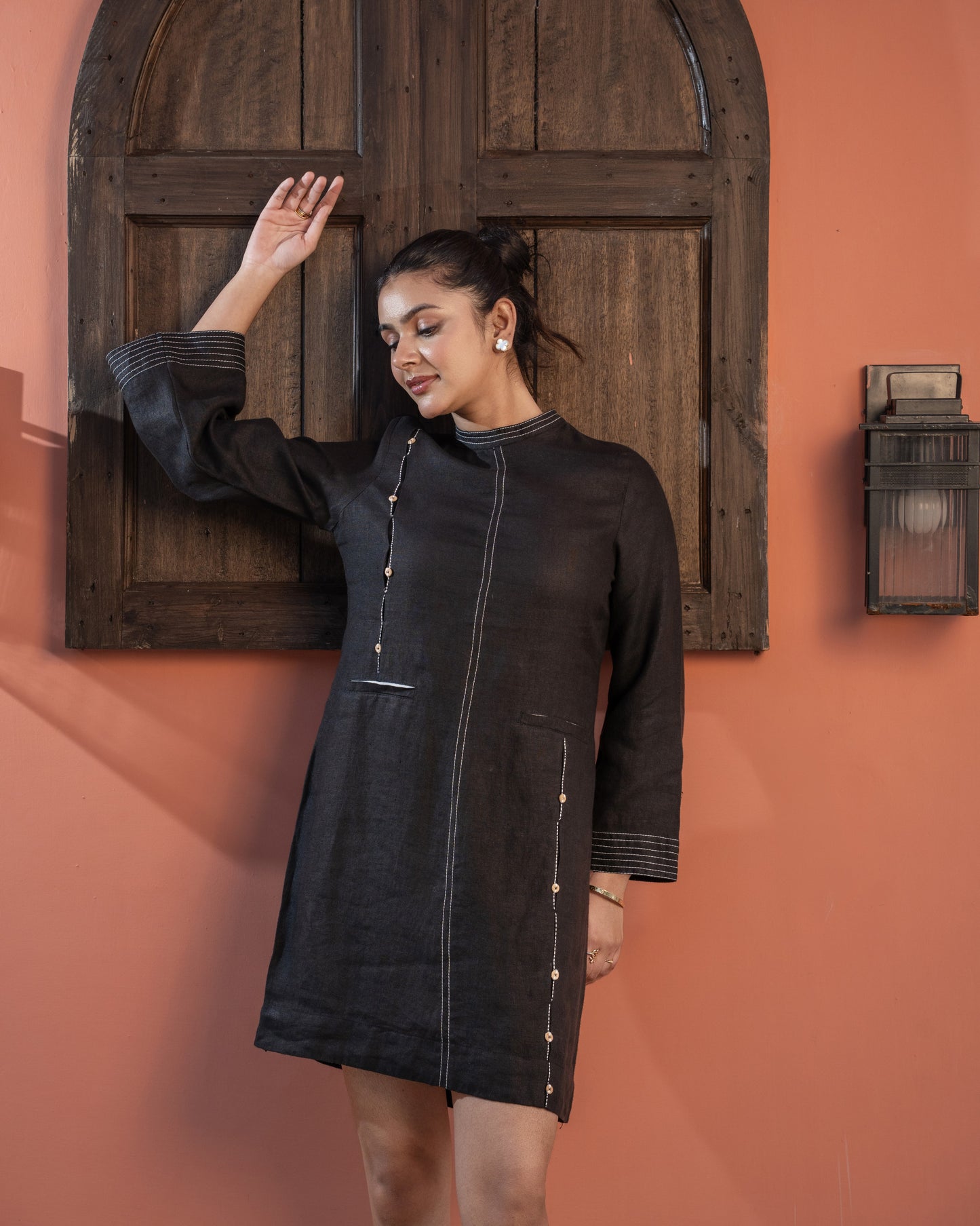 Outline Dress - Dusty Black