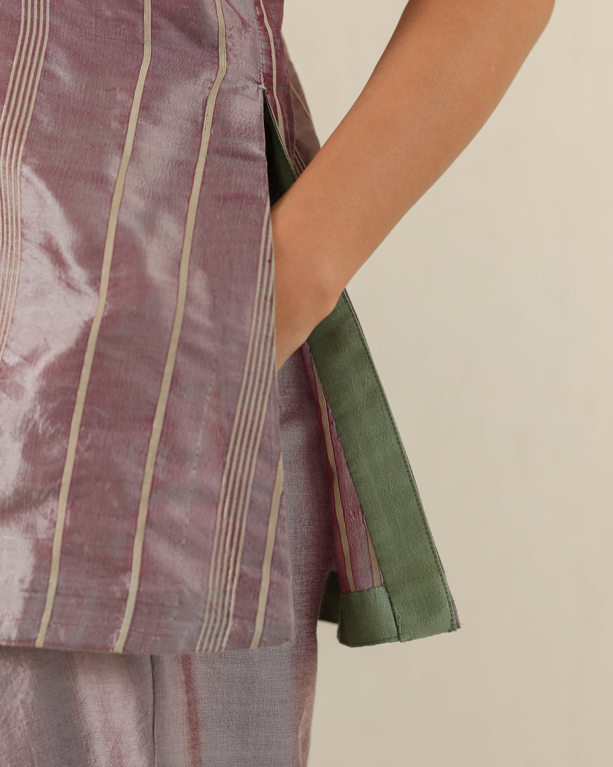 Halter Leaf Silk Set - Plum Ash
